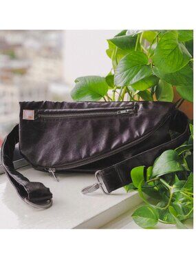 Hiip Handmade Foldover Fanny Waist Pack Bum Bag Clutch Burgundy